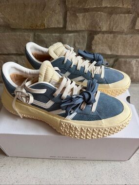BRANDBLACK Evo Sneakers